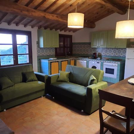 Tatti Casa Di Campagna In Collina מראה חיצוני תמונה