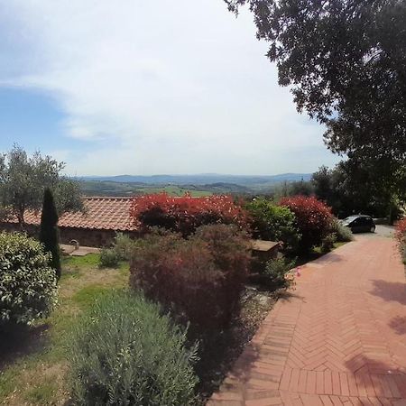 Tatti Casa Di Campagna In Collina מראה חיצוני תמונה