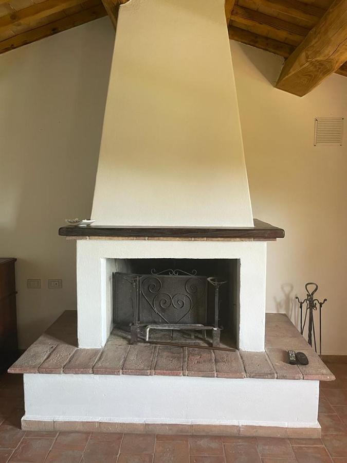 Tatti Casa Di Campagna In Collina מראה חיצוני תמונה